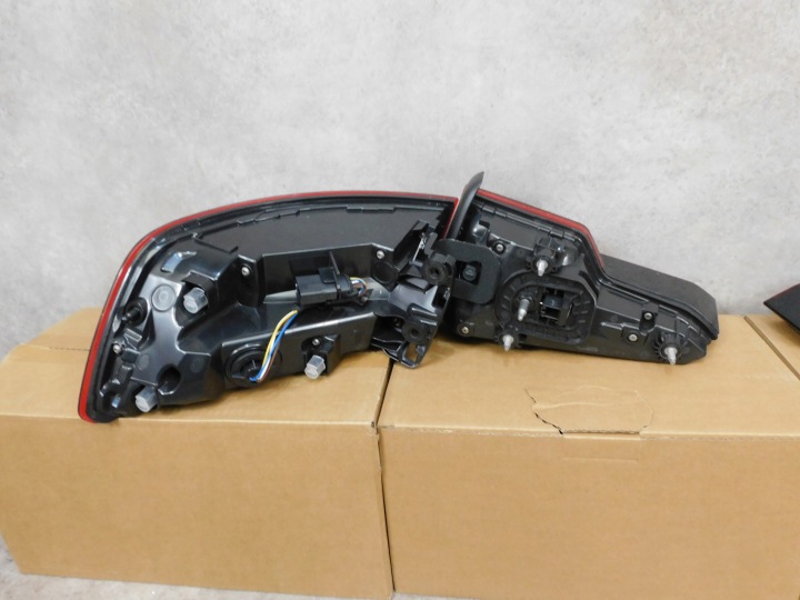 фото №13, Audi a4 b9 8w лампи задні led 8w5945091c 8w5945094c sedan нове