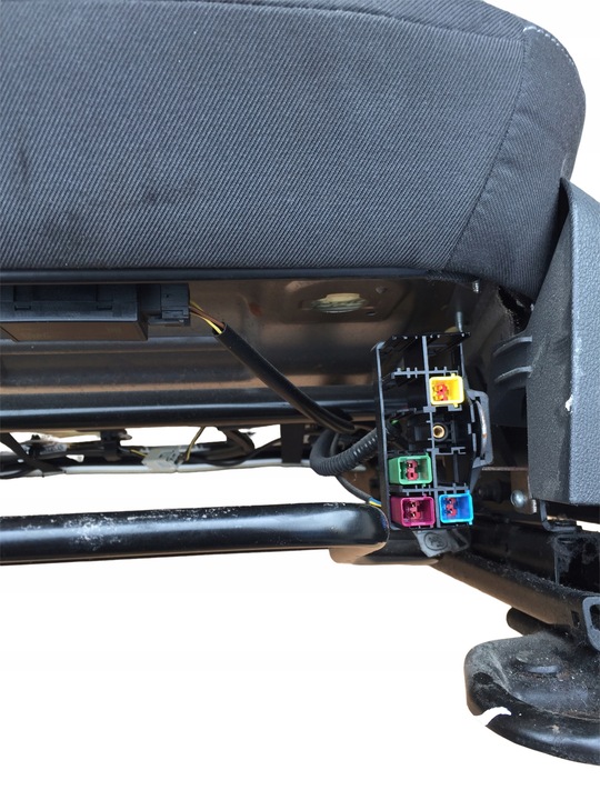 фото №4, Сидіння комплект ford focus mk3 підігрів