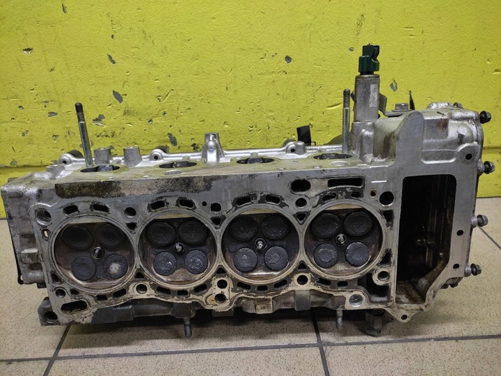 фото №12, Nissan almera n16 1.8 головка двигуна