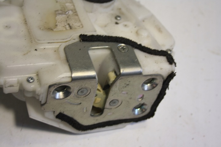 фото №4, Honda civic viii ufo замок двері правий перед 2 pin