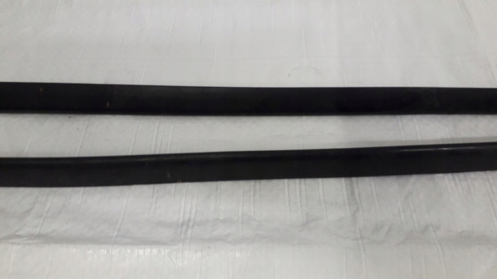 фото №8, Прокладка скла audi a3 8p версія 3 i 5 дверна 8p0854327 8p0854328