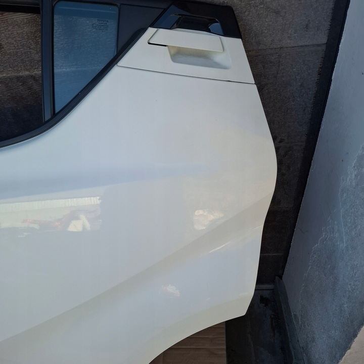 фото №7, Toyota chr ch-r дверь перед левая зад задние левая 040 w цвет белый