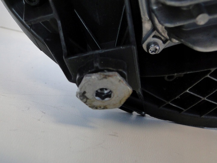 фото №12, Mercedes e клас w212 212 рестайлінг лампа права повний led ils керована