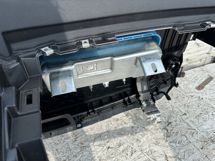 фото №6, Kuga mk3 консоль подушка безопасности head up