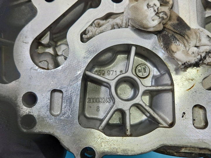фото №12, Основа фільтра масла корпус audi q5 8r 08- 3,0 tdi ccwa 059115397af 78558