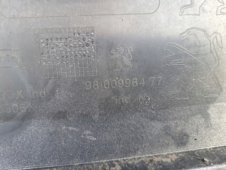 фото №11, Peugeot 308 13- универсал бампер зад 9800996477