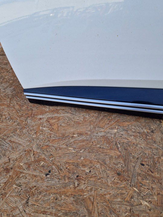 фото №13, Kia ev6 ev 6 21- двері ліві перед ліві передні планка