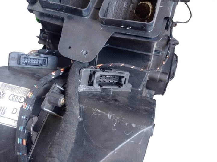 фото №6, Отопитель комплектная audi tt 8n3 1.8t 8n1820003a 1j1820009a valeo