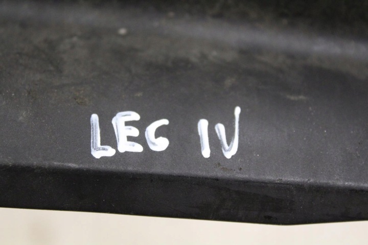 фото №7, Панель під лобовим склом пластиковий праве subaru legacy iv 91461ag000
