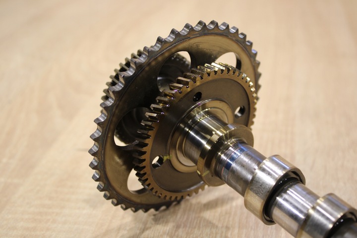 фото №6, Вал распределительный вал maserati ghibli 3.0 d jeep grand cherokee levante