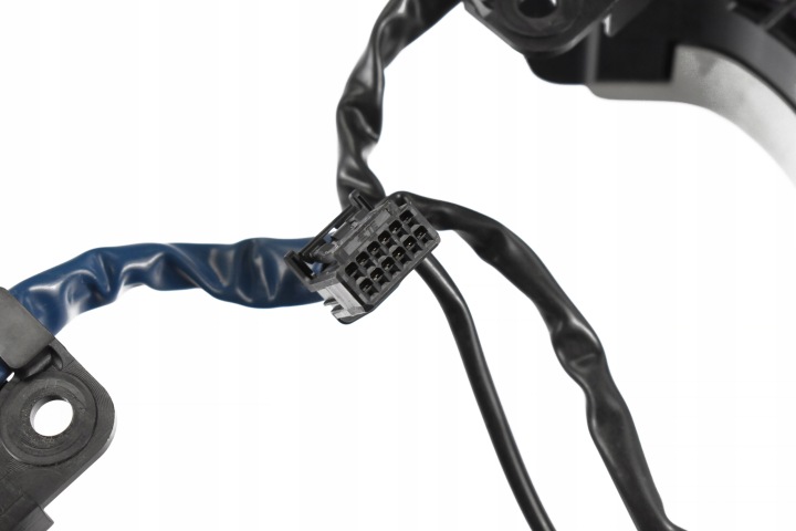фото №10, Кнопки мультифункция руль 84250-78130 lexus nx i