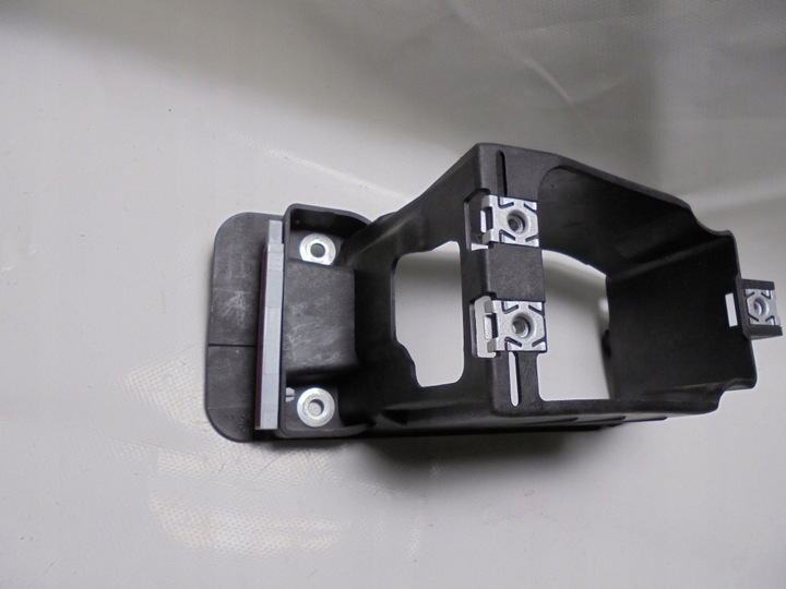 фото №4, Корпус захист вибірник важіль перемикання передач коробки передач vw passat b8 3g0864870