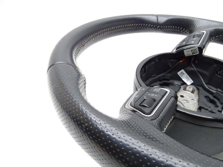 фото №9, Руль кожа срезанная лепестки мульти 8v0419091s audi a3 8v s-line