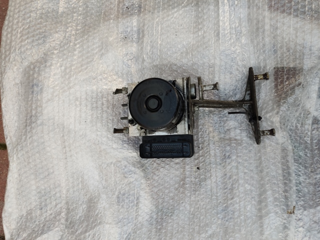 фото №6, Насос abs mercedes w204 c-klasa a2045454432