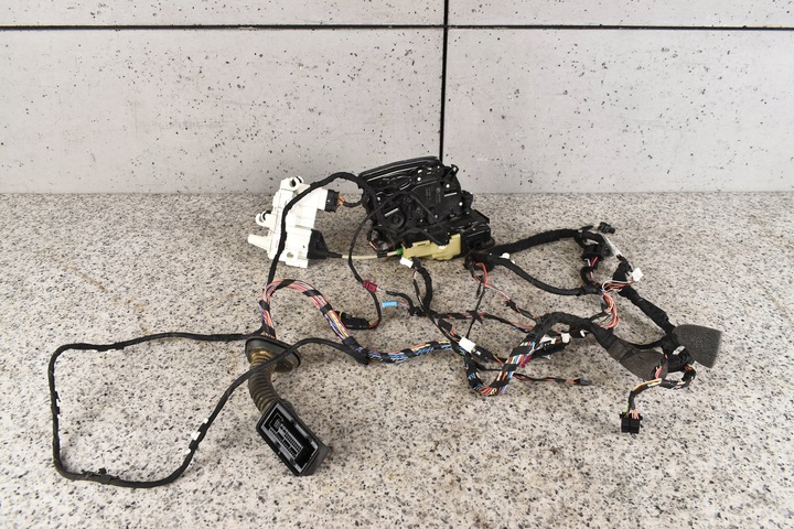 фото №14, Bmw 7 g11 g12 замок двері замки доводчик soft close softclose sca