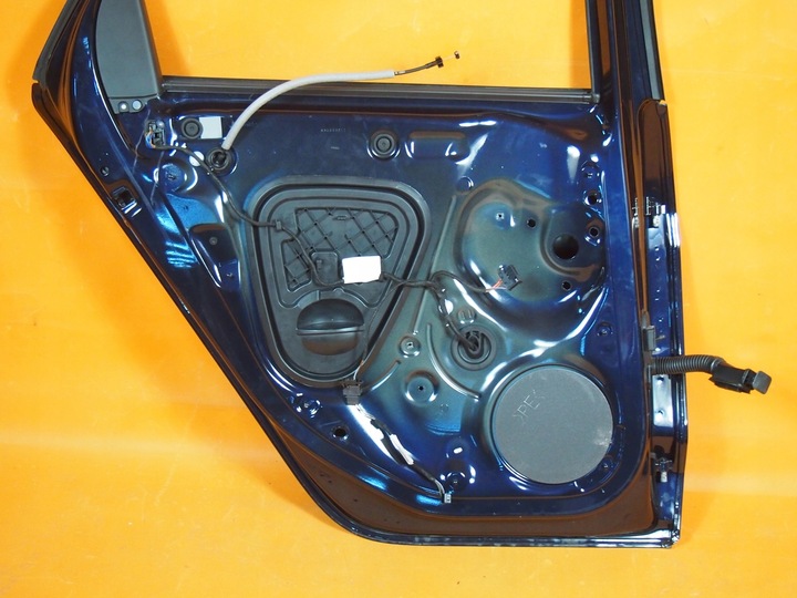 фото №8, Audi a1 gb 82 дверь зад задние левая ручка lx5b