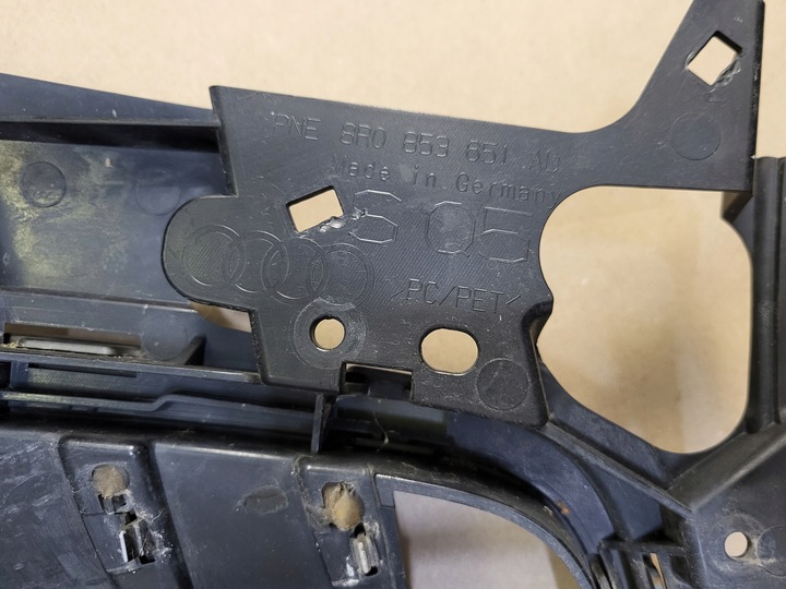 фото №13, Решётка радиатора решётка радиатор бампера перед логотип audi q5 8r sq5 рестайлинг оригинальный номер 8r0853651