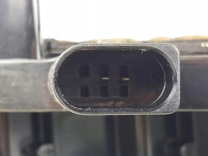 фото №12, Лампа поворотник audi q7 4l0953041d na перед