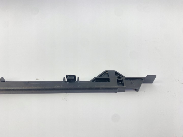 фото №11, Направляюча люк права mercedes w124 w126 w463 1247820231