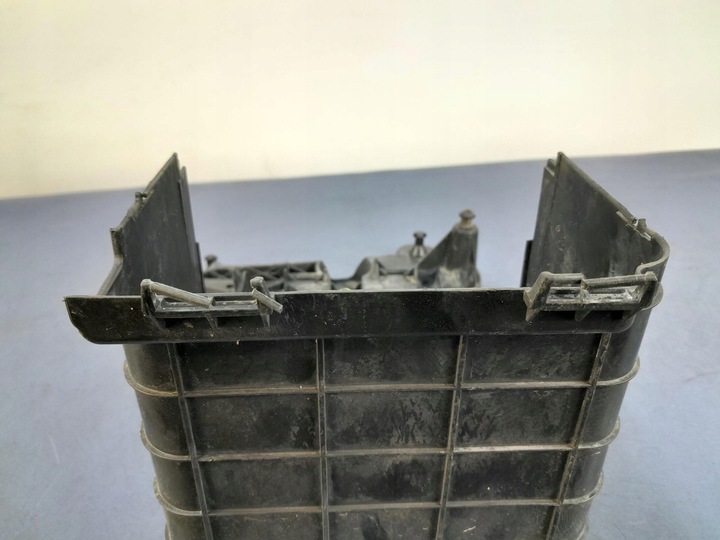 фото №4, Vw touran i основа акумулятора 1k0915333b