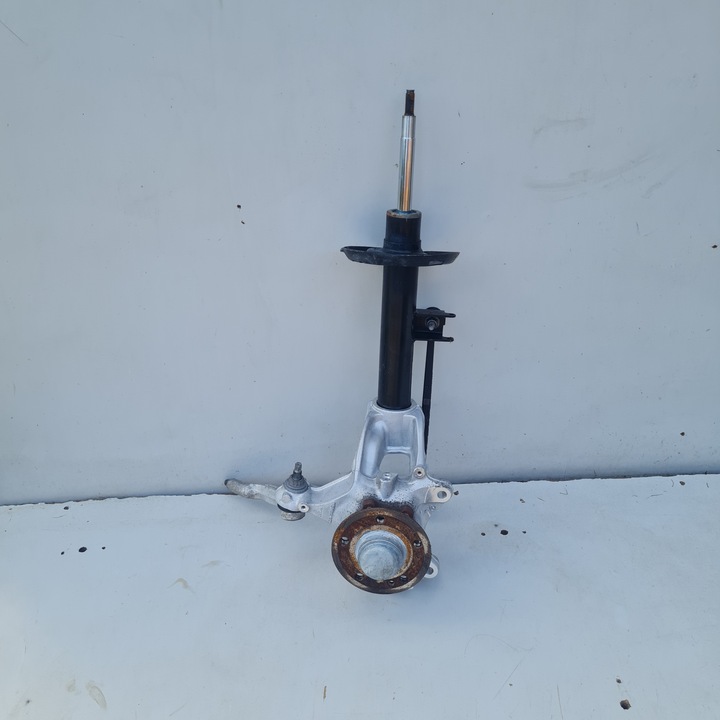 фото №1, Поворотный кулак амортизатор правые перед mercedes a класс gla cla w247 w177