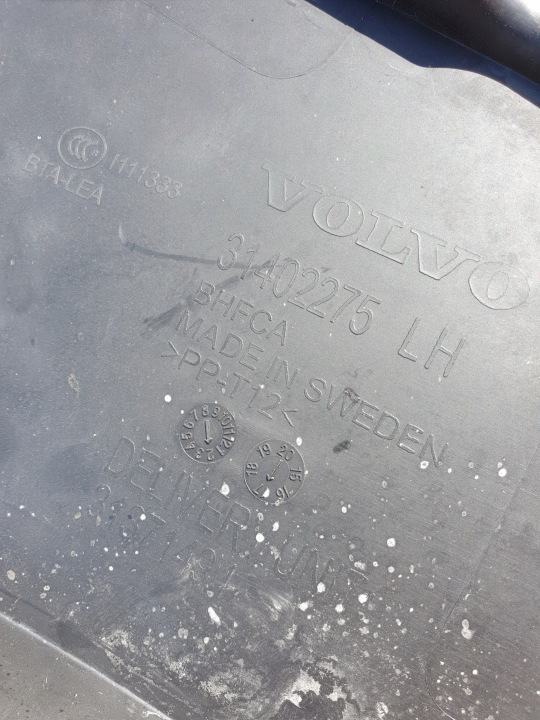 фото №9, Volvo v90 s90 панель під лобовим склом верхній європа 31402275