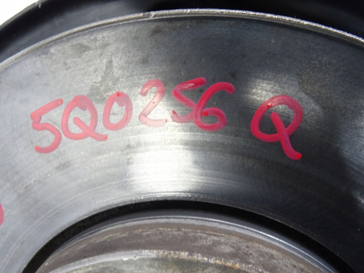 фото №5, Audi a3 8v поворотна опора права 5q0256q 2012-2020