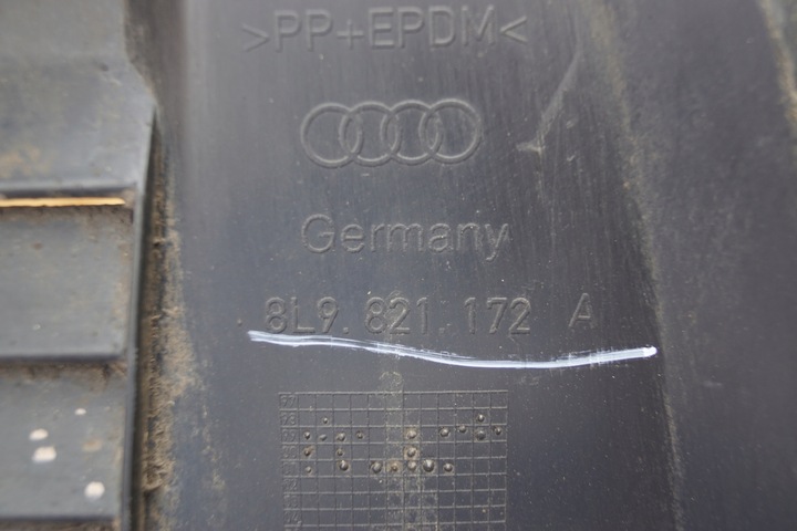 фото №9, Подкрылок правый перед audi s3 8l 8l9821172a