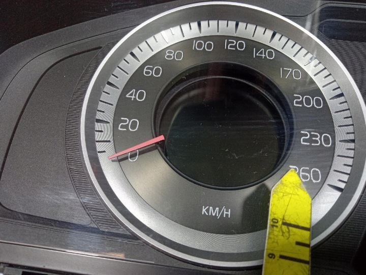 фото №7, Volvo v60 i s60 ii 10- 2.0 d3 панель приборов eu 31343325aa