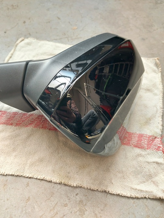 фото №10, Зеркало правые audi q3 83a rsqq3 14pin + 2pin ly9t