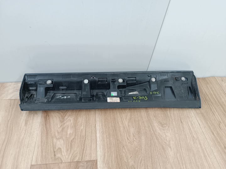 фото №9, Volvo xc60 ii 2017+ молдинг na двері праві задні recharge 31440305