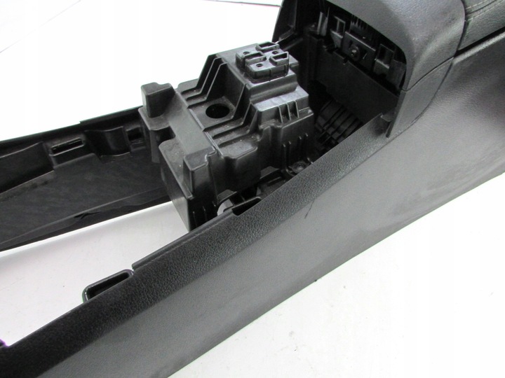 фото №6, Mercedes w177 тунель середній підлокітник європа