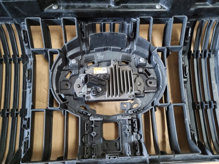 фото №9, Решітка решітка радіатора переднє радар дистронік totota land cruiser 150 17-