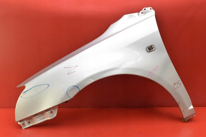фото №1, Крыло левый перед переднее серебряный toyota avensis t25 02-06