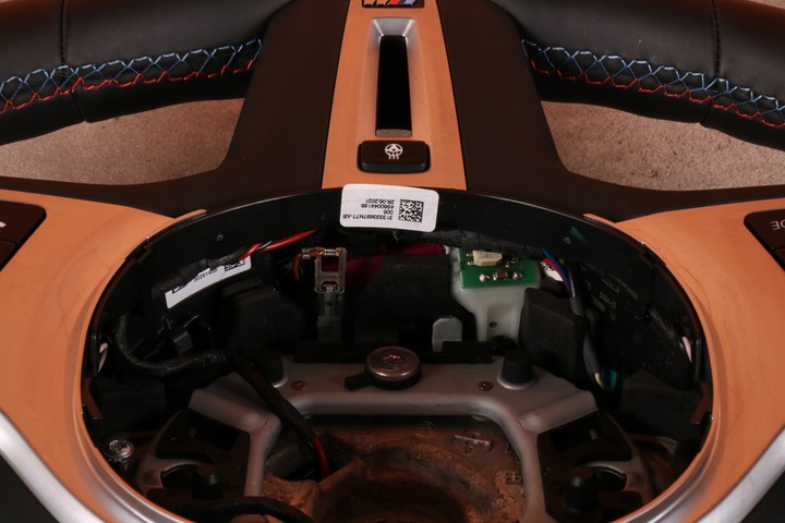 фото №12, Bmw g11 g12 g15 g30 g31 x5 g05 руль м-пакет с подогревом лепестки ассистент