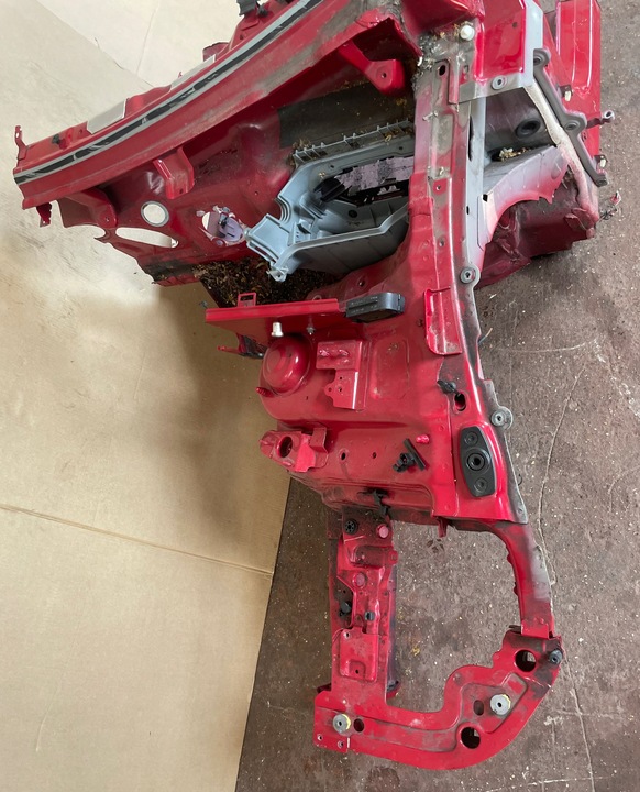 фото №3, Porsche macan 95b чверть лівий перед фартух лонжерон