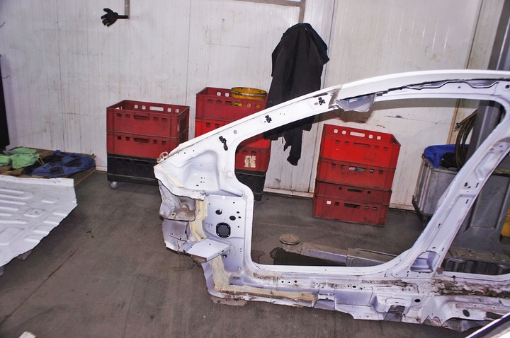 фото №6, Of272 ford transit courier поріг a праві перед