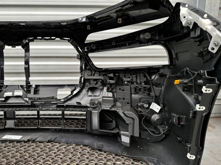 фото №8, Bmw 7 g70 бампер перед 416 4pdc