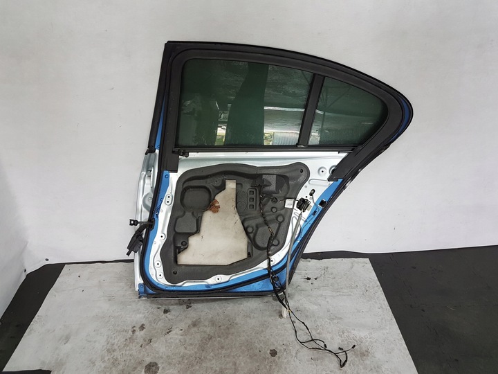 фото №9, Bmw f10 дверь правый зад silverstone a29