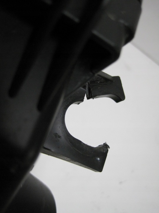 фото №6, Корпус фильтра воздуха subaru forester v 16518aa12
