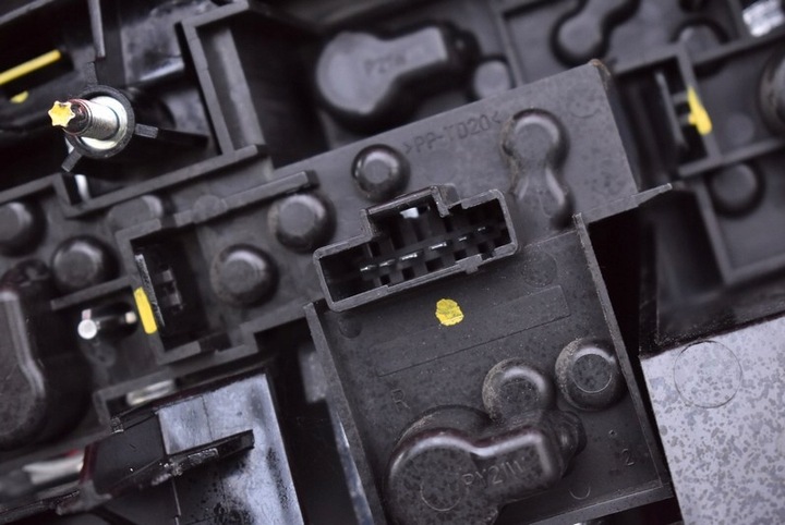 фото №7, Лампа правая зад задняя 265500002r renault laguna 3 iii универсал 07-11