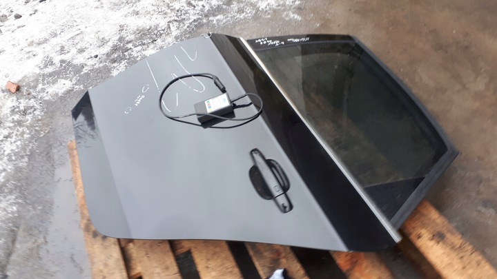 фото №11, A4 b8 s4 дверь левая левый зад задние sedan lz9y