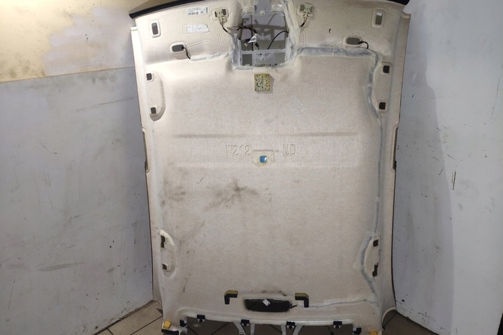 фото №9, Потолок чёрная mercedes-benz e w212 a2126901650 2.1l дизель 150kw 2010