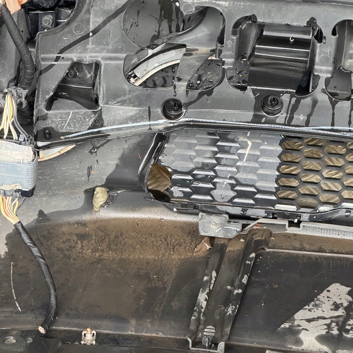 фото №9, Бампер переднє комплектний jeep compass ii