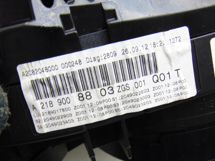 фото №9, Спідометр  gauges mercedes cls w218 amg 63 2189008803