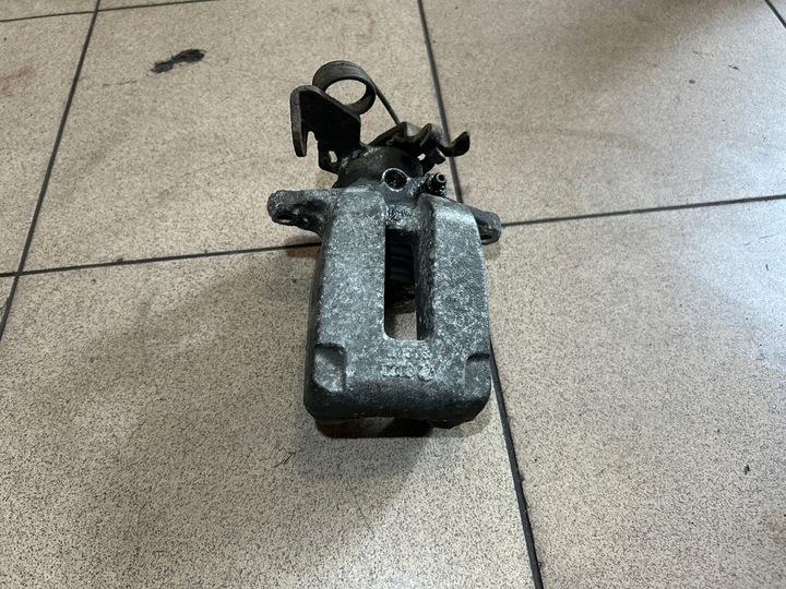 фото №1, Супорт праві зад audi a6 s6 c5 4.2 v8