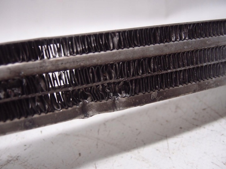 фото №9, Радіаторів масла mercedes c-klasa w204 a2045001001