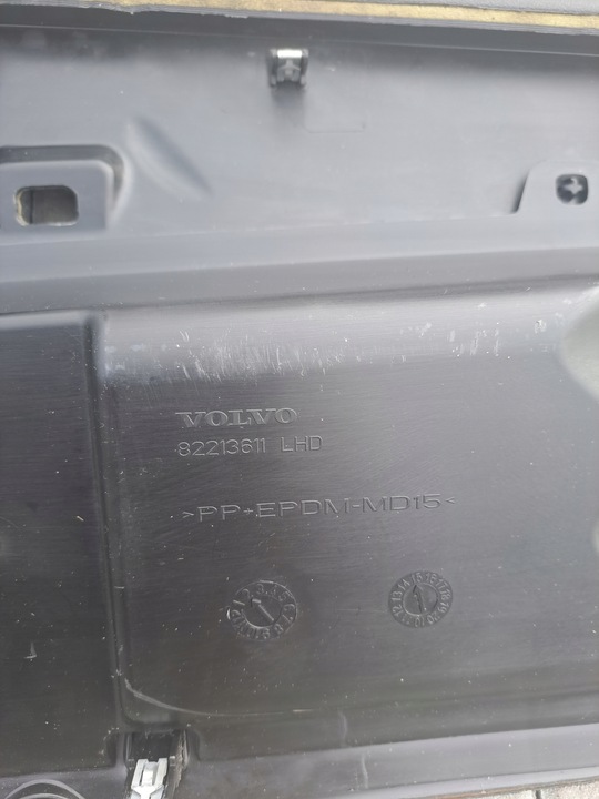 фото №7, Панель під лобовим склом консоль панель оббивка volvo fh 4