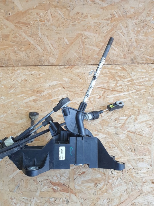 фото №7, Ford b-max домкрат зміни коробки передач троси