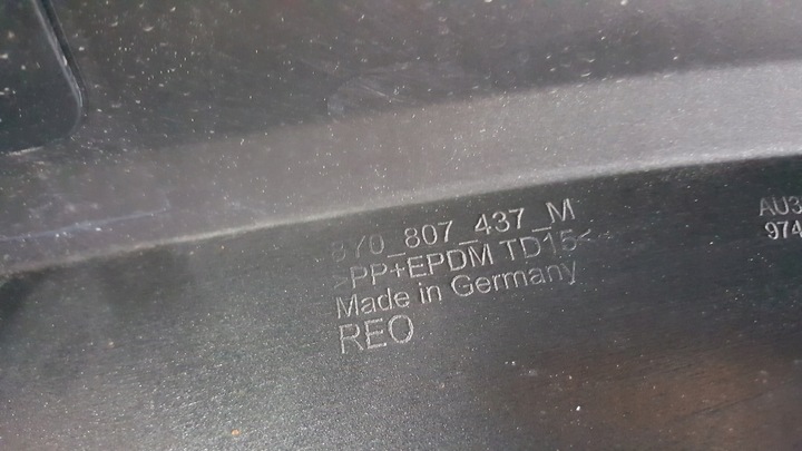 фото №15, Кутник бампера лівий перед audi rs3 8y0807437m демонтаж